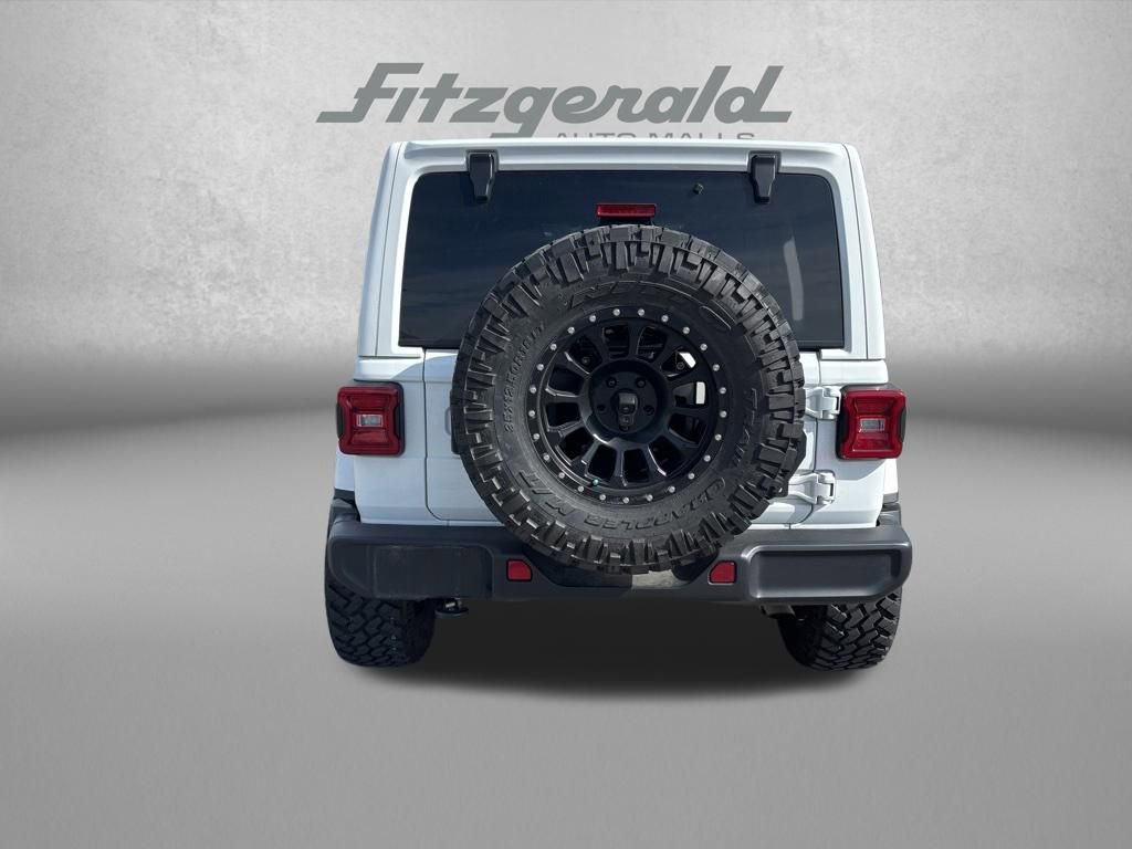 Used 2024 Jeep Wrangler Unlimited Sahara AWD/4WD image 4