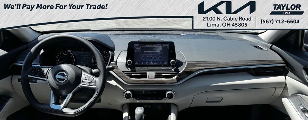 Used 2025 Nissan Altima 2.5 SV FWD image 9