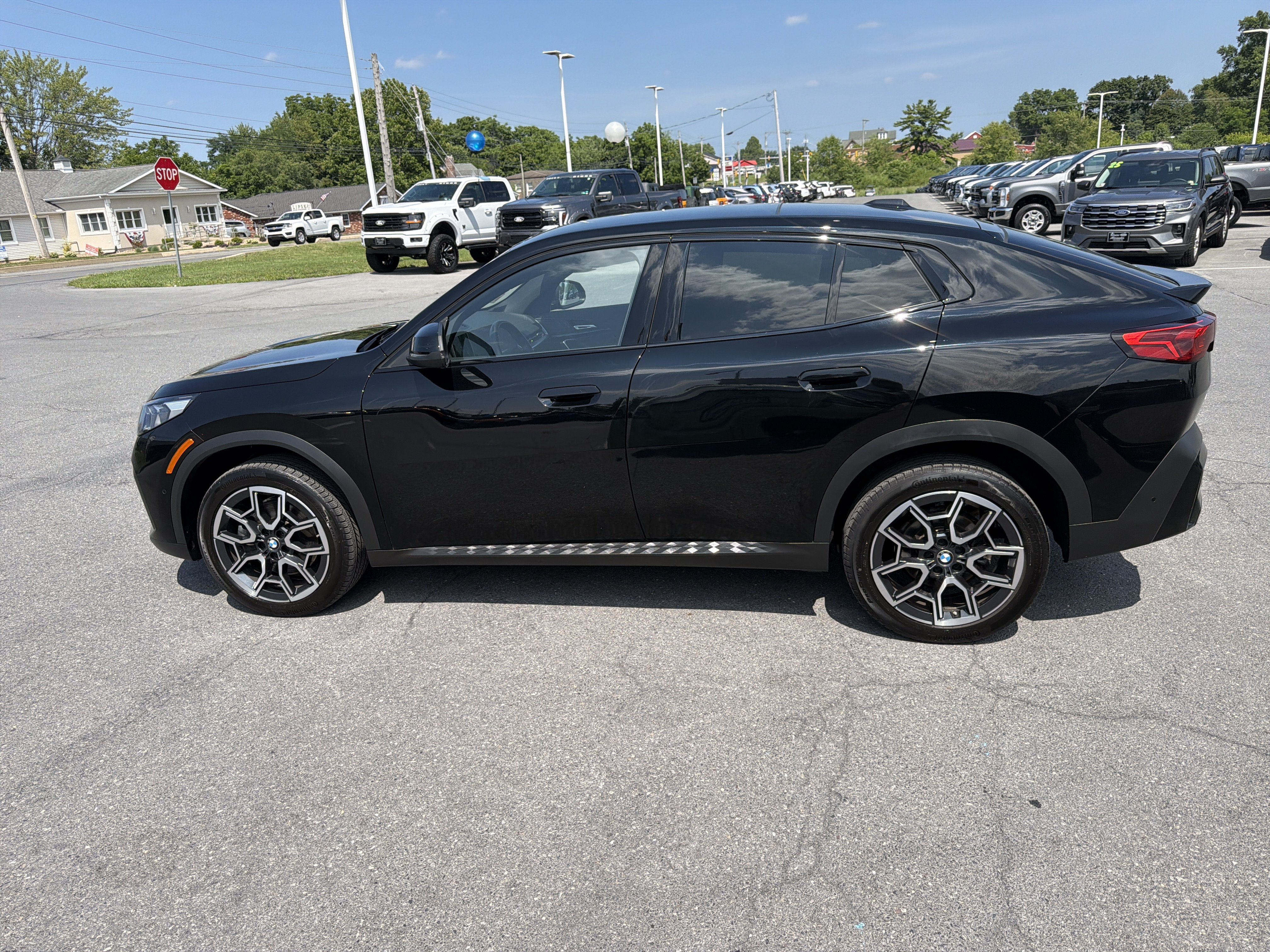 Used 2026 BMW X2 xDrive28i AWD/4WD image 8