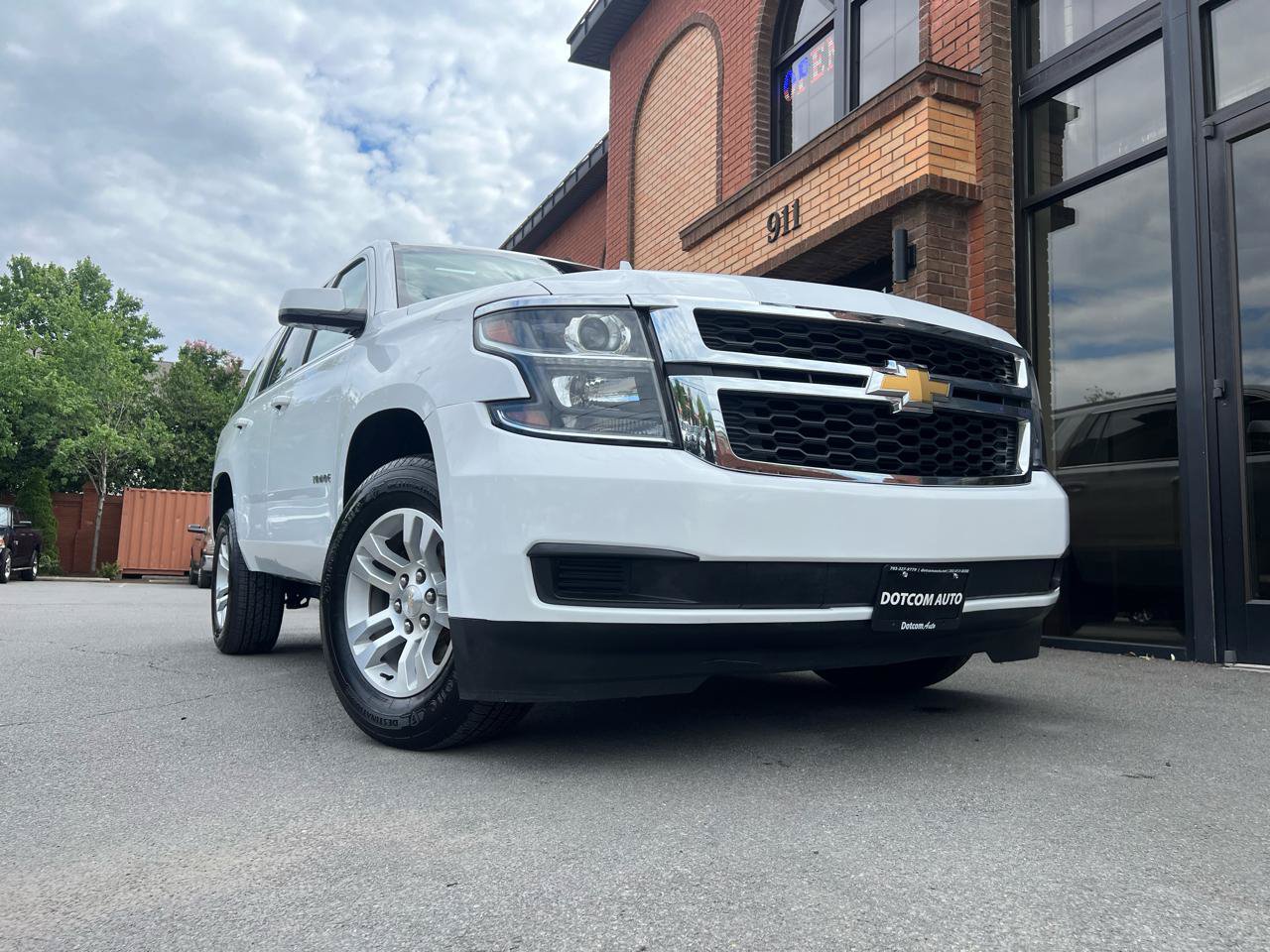 Used 2019 Chevrolet Tahoe LT AWD/4WD image 16