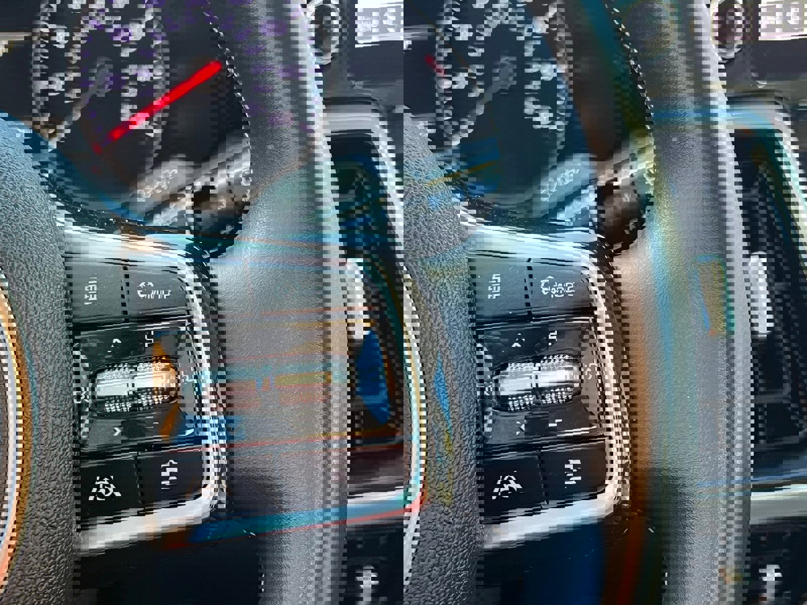 Used 2021 Kia Sorento SX image 31