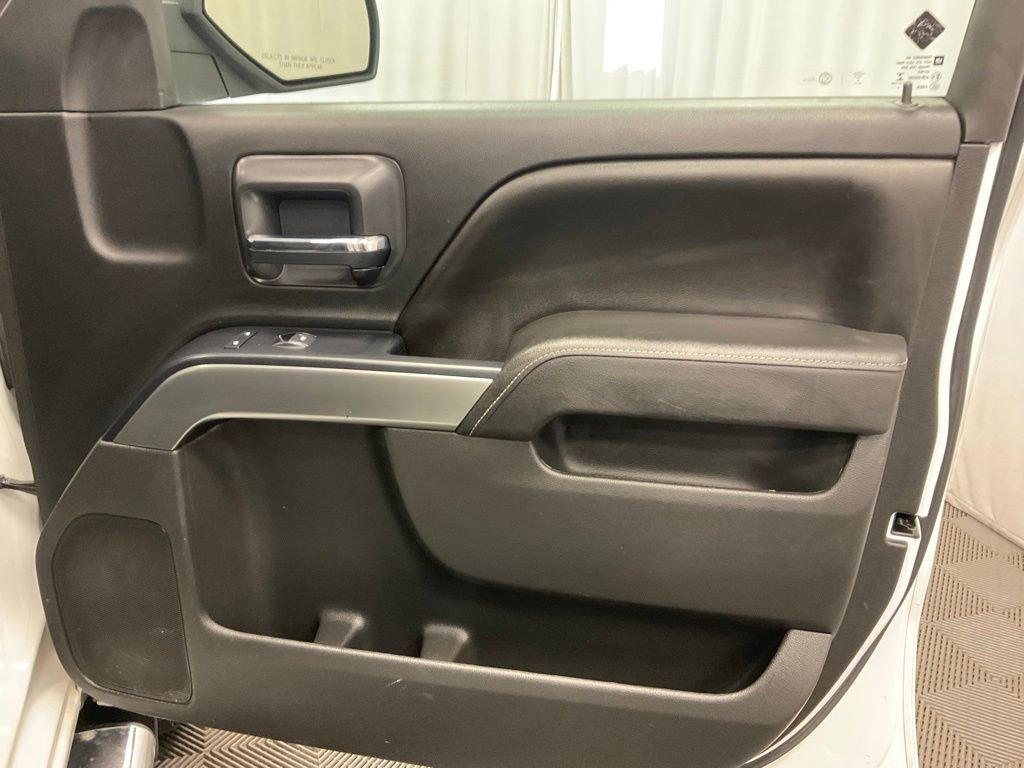 Used 2016 Chevrolet Silverado 1500 LT w/ All Star Edition AWD/4WD image 28