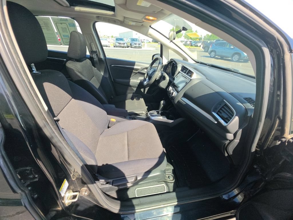 Used 2015 Honda Fit EX image 32