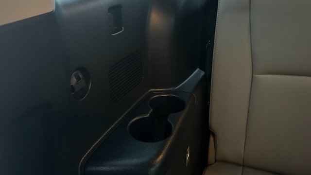 Used 2023 Toyota Highlander Limited image 57