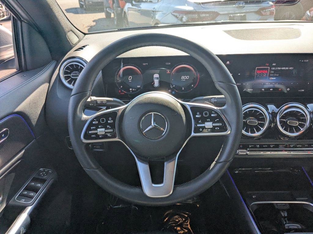 New 2022 Mercedes-Benz GLA 250 4MATIC image 3