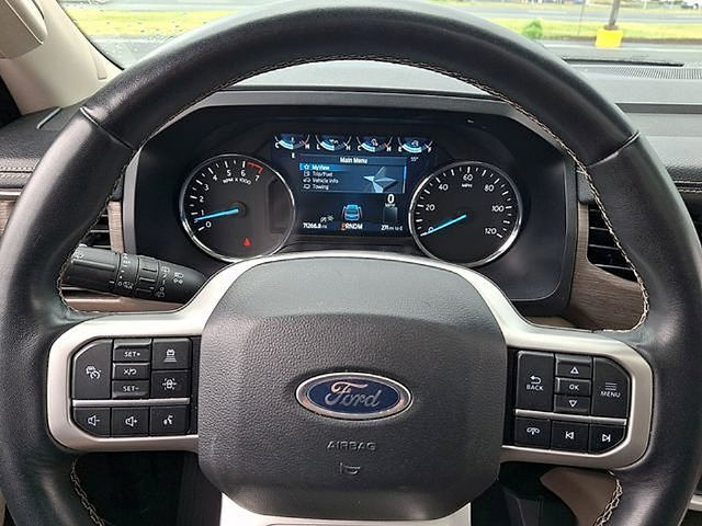 Used 2024 Ford Expedition Limited AWD/4WD image 20