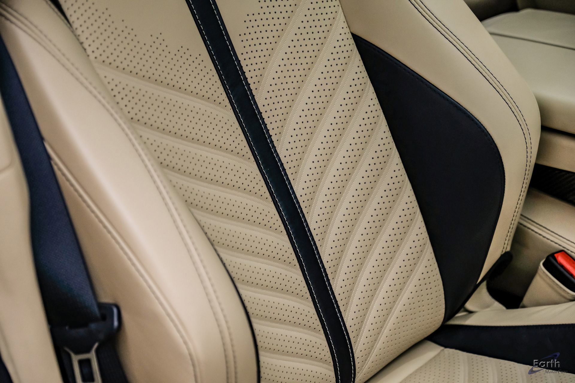 Used 2023 Aston Martin DBX 707 image 50