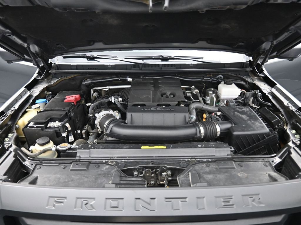 Used 2023 Nissan Frontier PRO-4X w/ Pro Convenience Package image 18