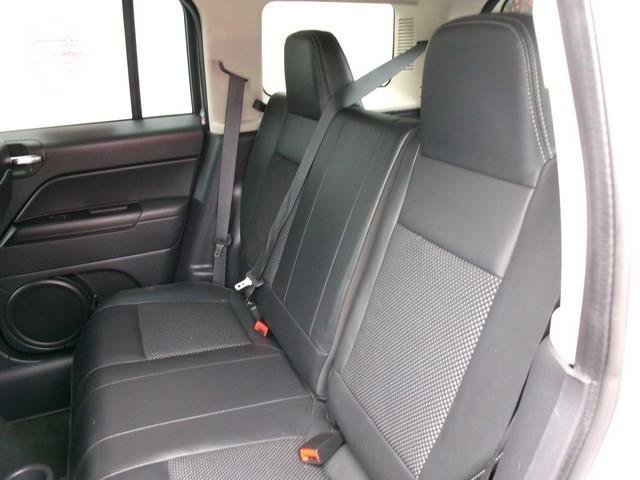 Used 2016 Jeep Patriot Sport w/ Power Value Group AWD/4WD image 21