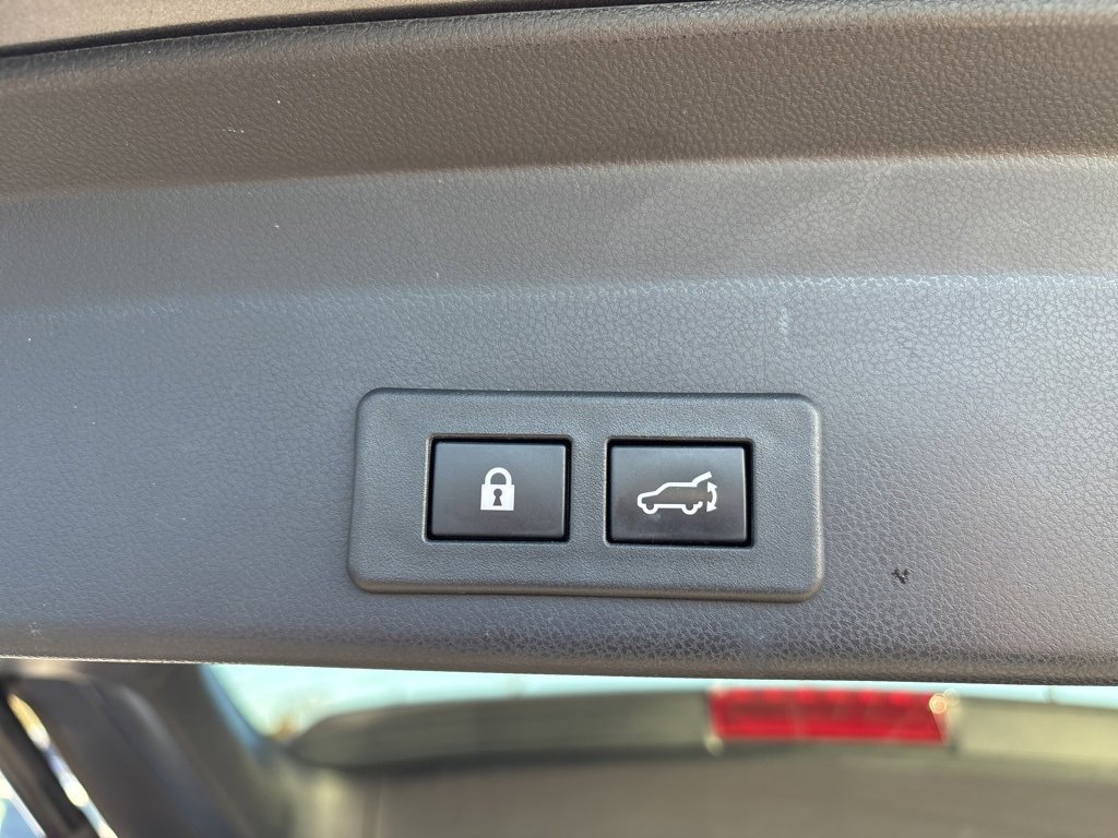 Certified 2022 Subaru Ascent Premium w/ Convenience Package image 26