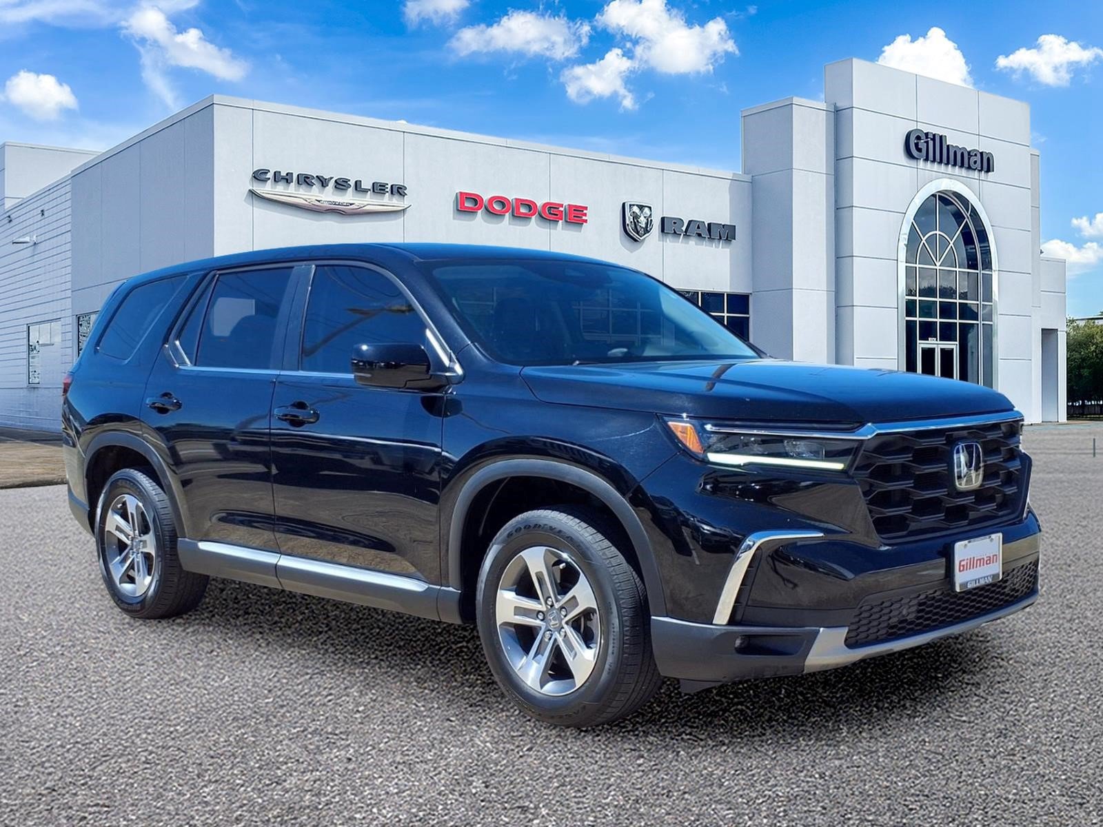 Used 2025 Honda Pilot EX-L image 1