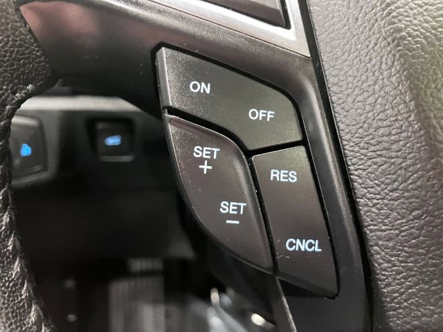Used 2020 Ford Fusion SEL image 40