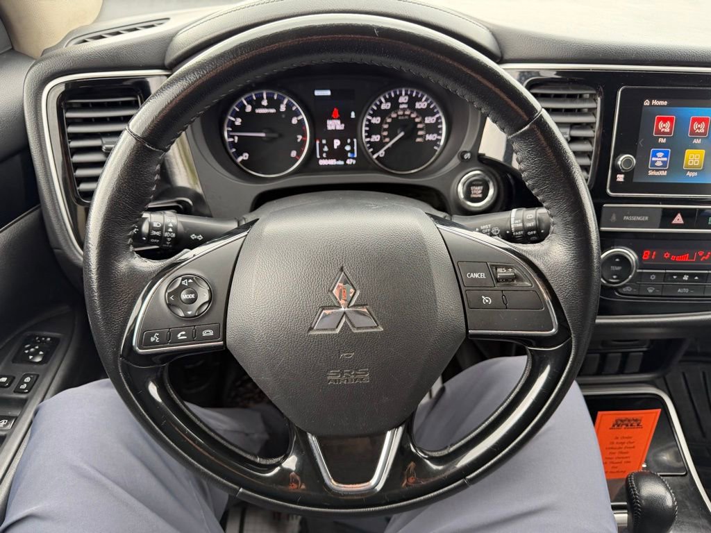 Used 2019 Mitsubishi Outlander SE image 13