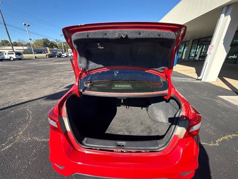 Used 2019 Nissan Sentra SV FWD image 15