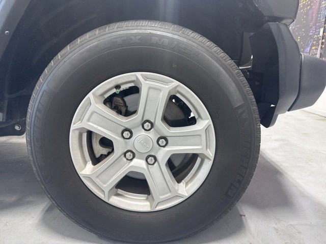 Used 2021 Jeep Wrangler Unlimited Sport image 4