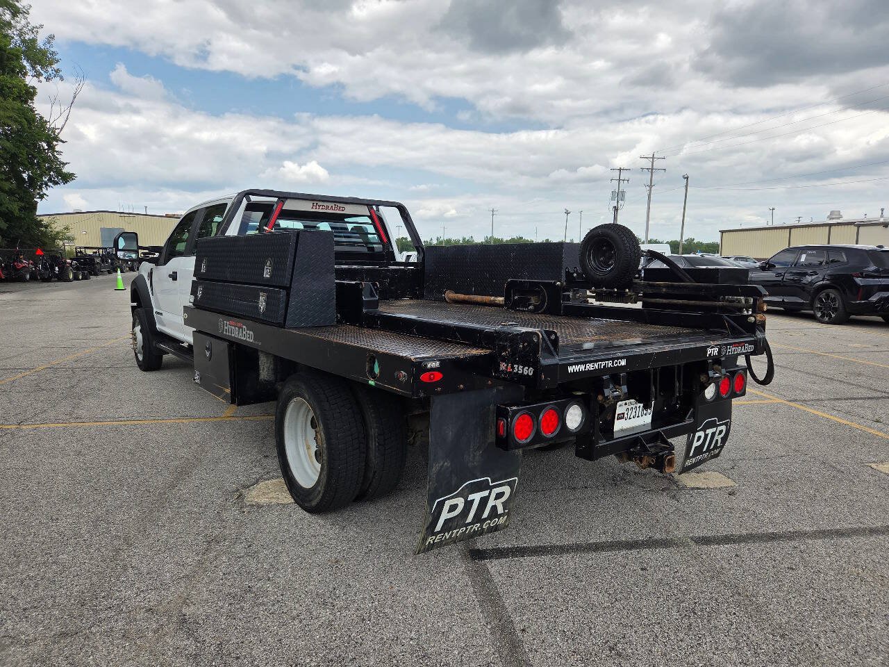 Used 2022 Ford F550 4x4 Crew Cab Super Duty w/ Power Equipment Group image 7