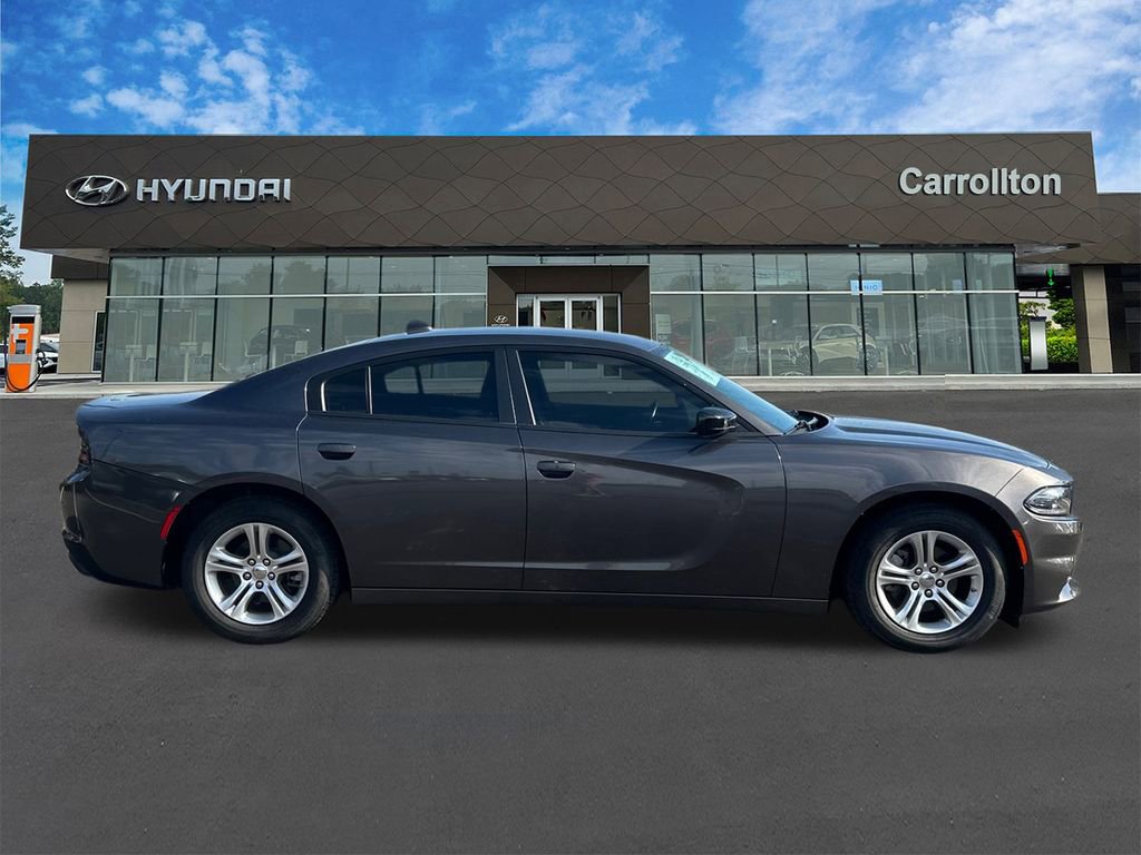 Used 2023 Dodge Charger SXT image 4