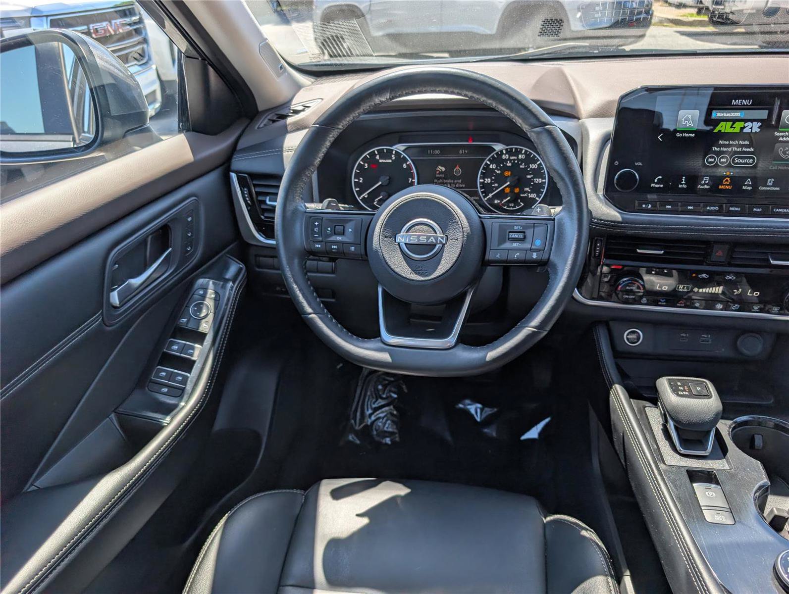 Used 2023 Nissan Rogue SL w/ SL Premium Package AWD/4WD image 18