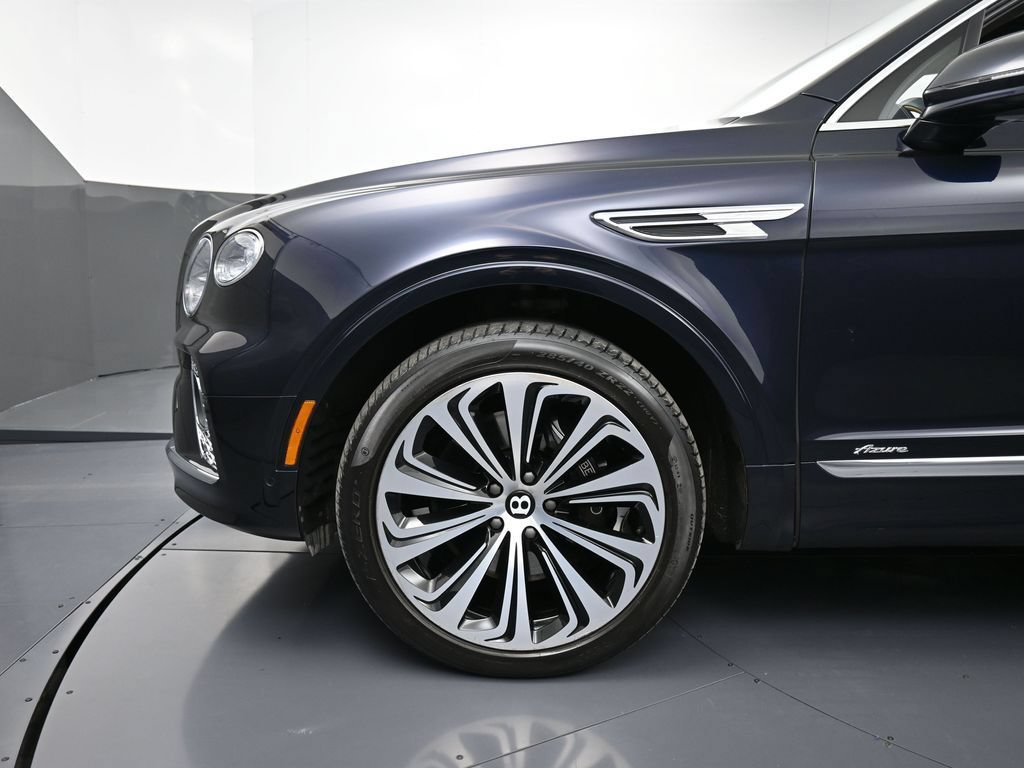 Certified 2023 Bentley Bentayga Extended Wheelbase AWD/4WD image 12