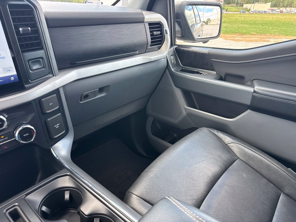 Used 2022 Ford F150 XLT w/ Equipment Group 302A High AWD/4WD image 41