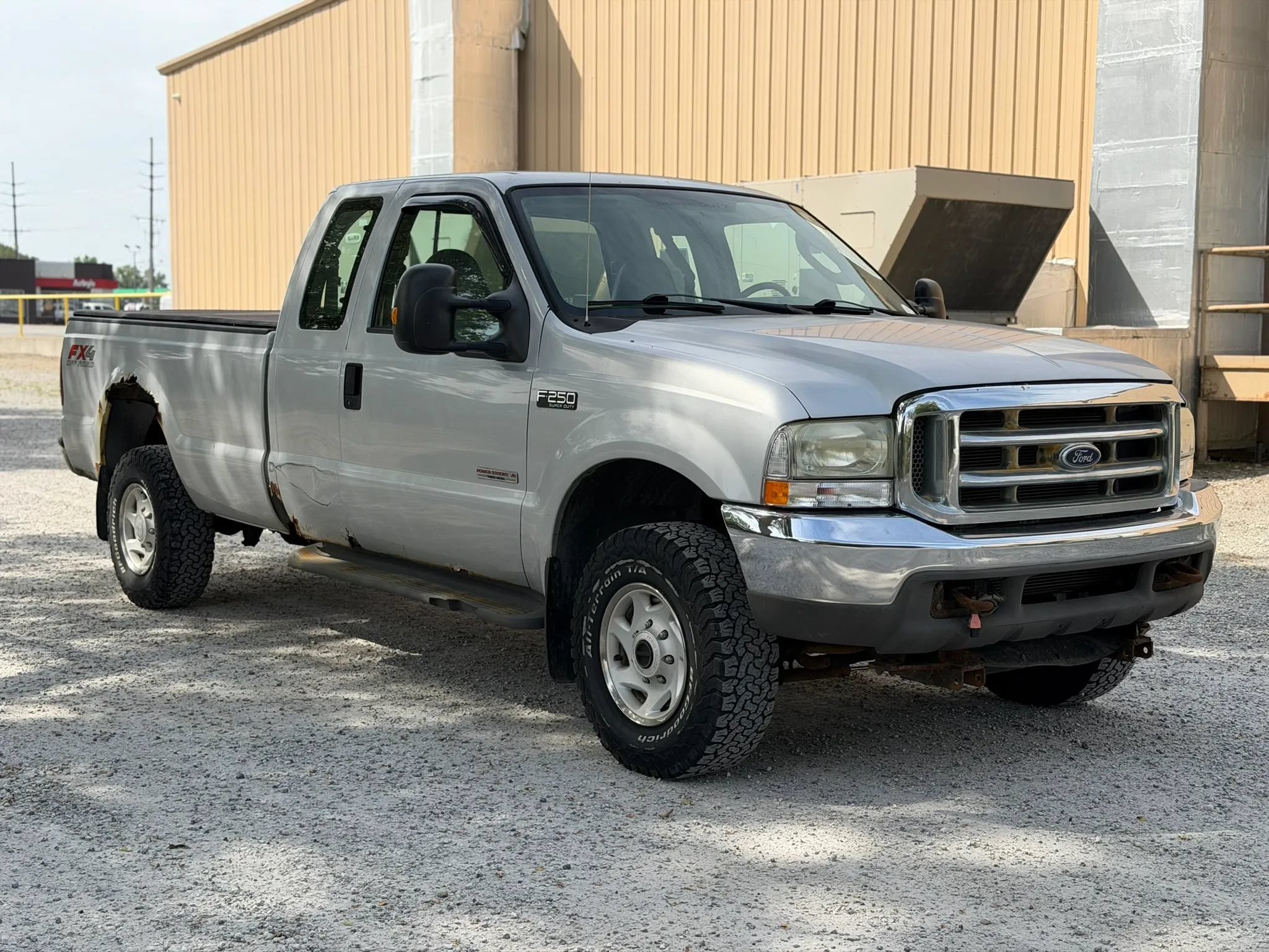 Used 2004 Ford F250 XLT AWD/4WD image 3