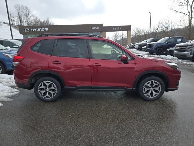 Certified 2023 Subaru Forester Premium image 6