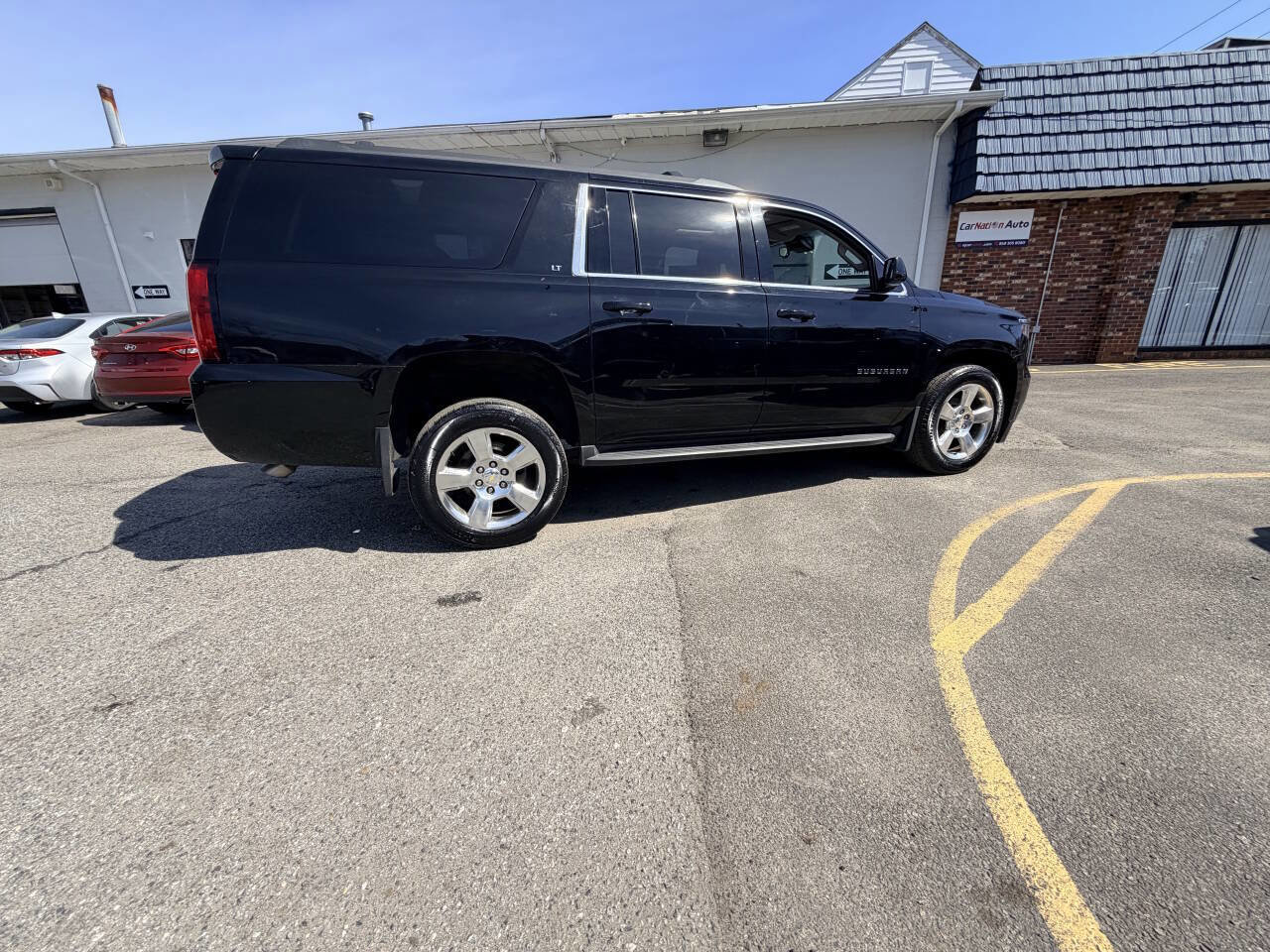 Used 2016 Chevrolet Suburban LT AWD/4WD image 10