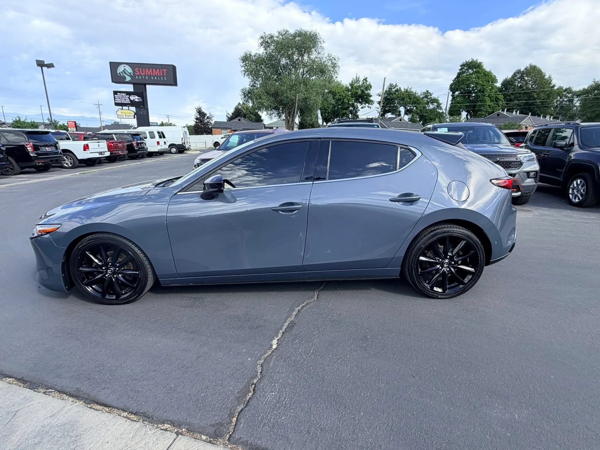 Used 2021 MAZDA MAZDA3 Hatchback w/Premium Plus Pkg AWD/4WD image 7