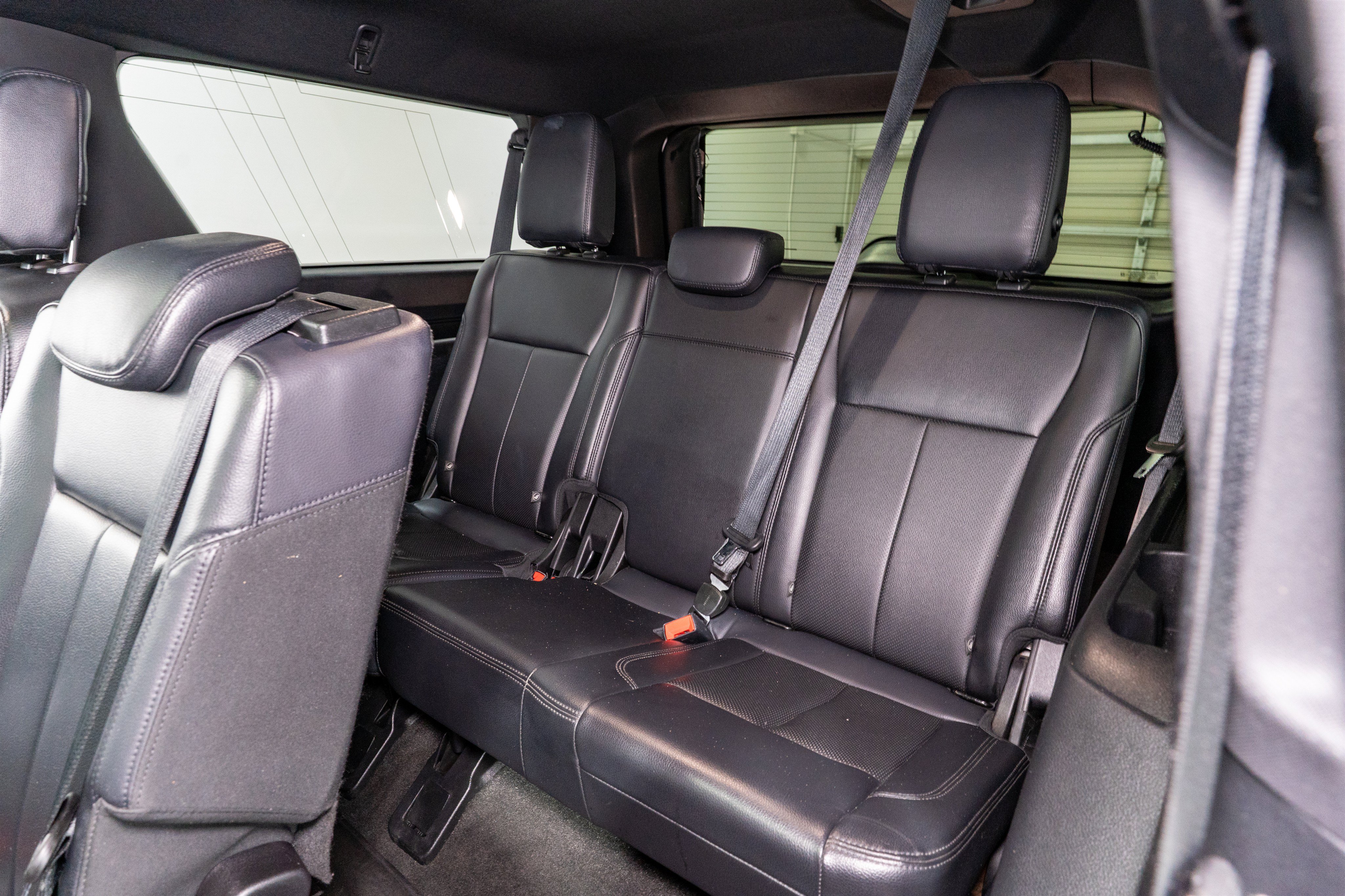Used 2019 Ford Expedition Max XLT w/ Equipment Group 202A RWD image 32
