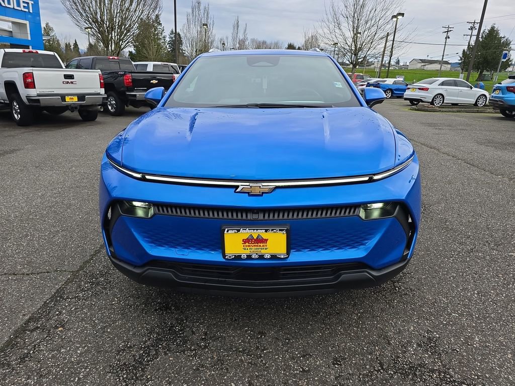 New 2026 Chevrolet Equinox EV LT image 9
