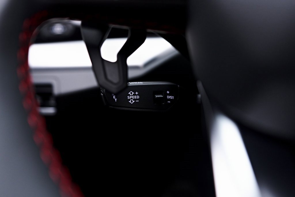 Used 2022 Lamborghini Urus image 64