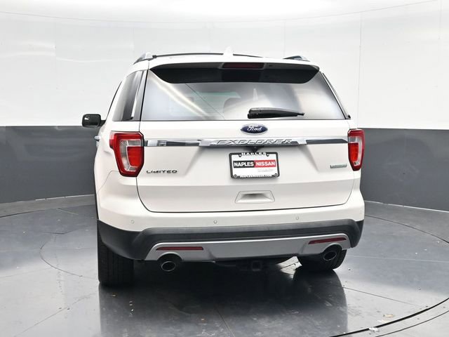 Used 2017 Ford Explorer Limited image 4