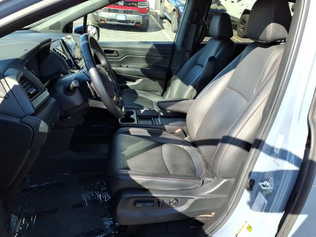 Certified 2024 Honda Odyssey Sport image 4