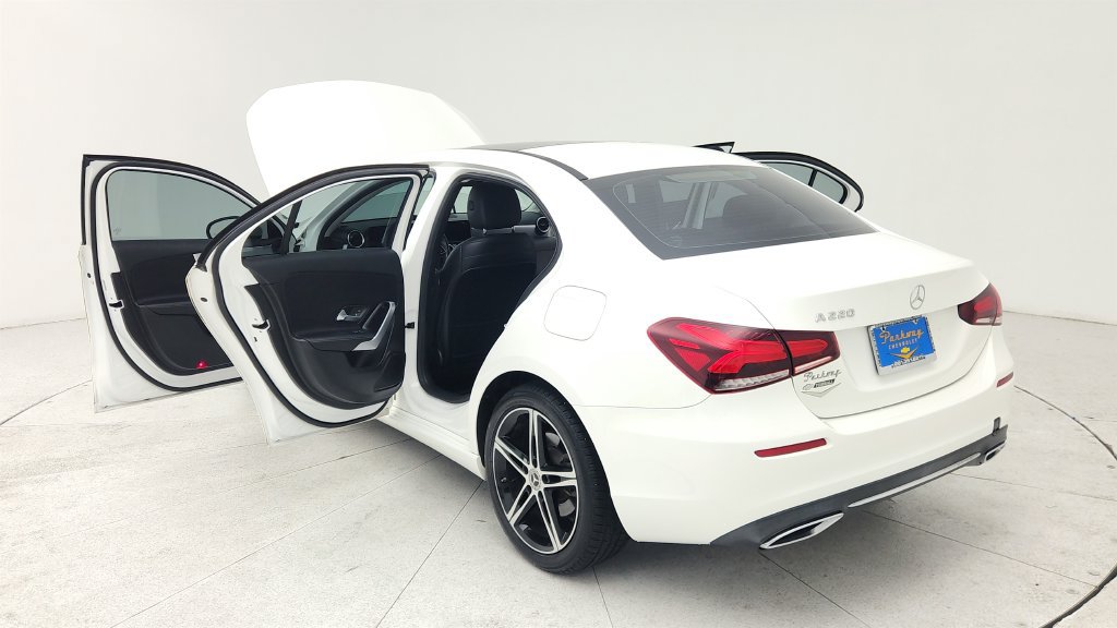 Used 2019 Mercedes-Benz A 220 image 11