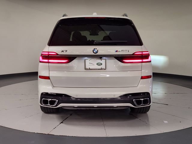 Used 2026 BMW X7 M60i w/ Executive Package image 10