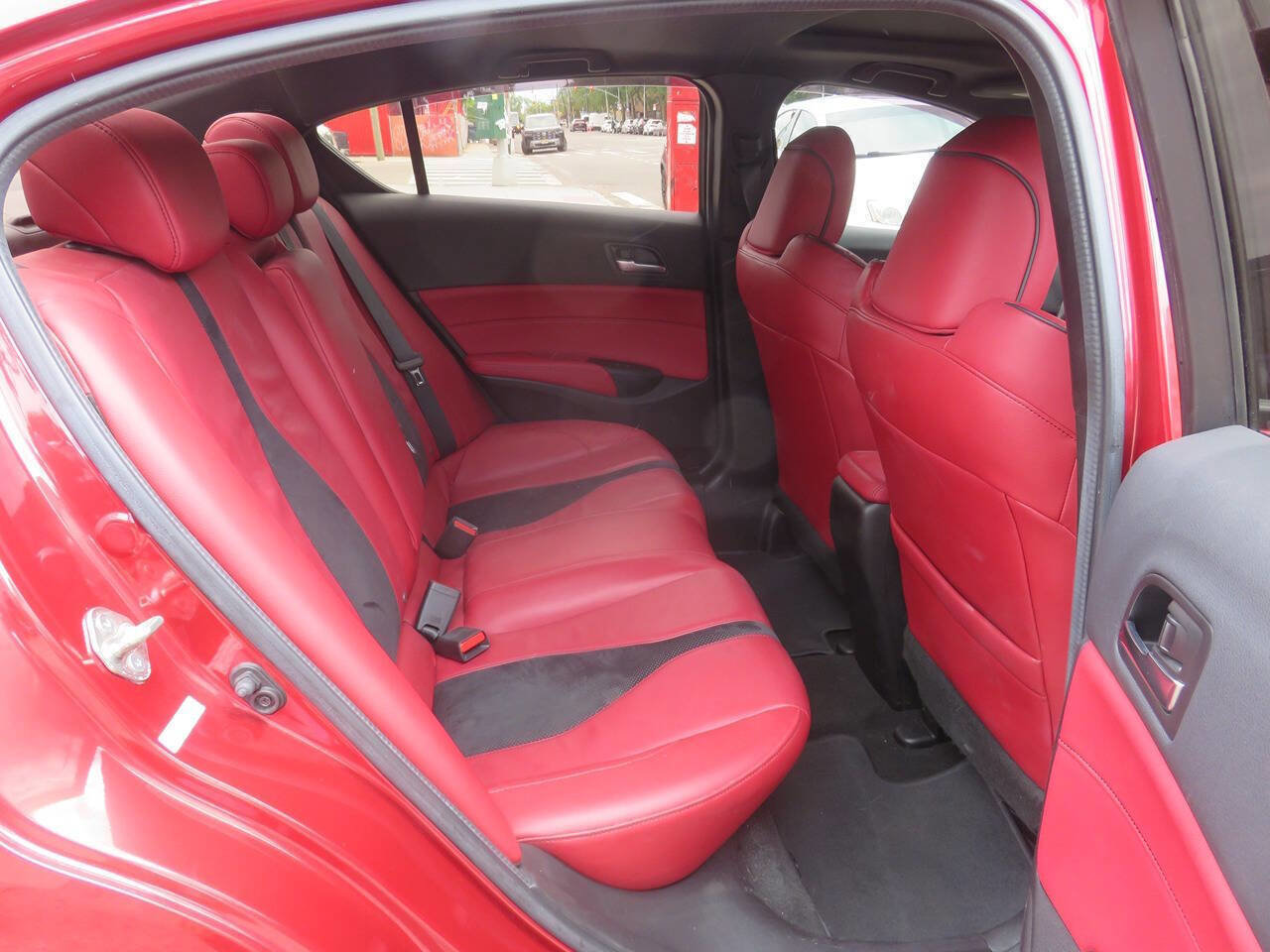 Used 2019 Acura ILX FWD image 20