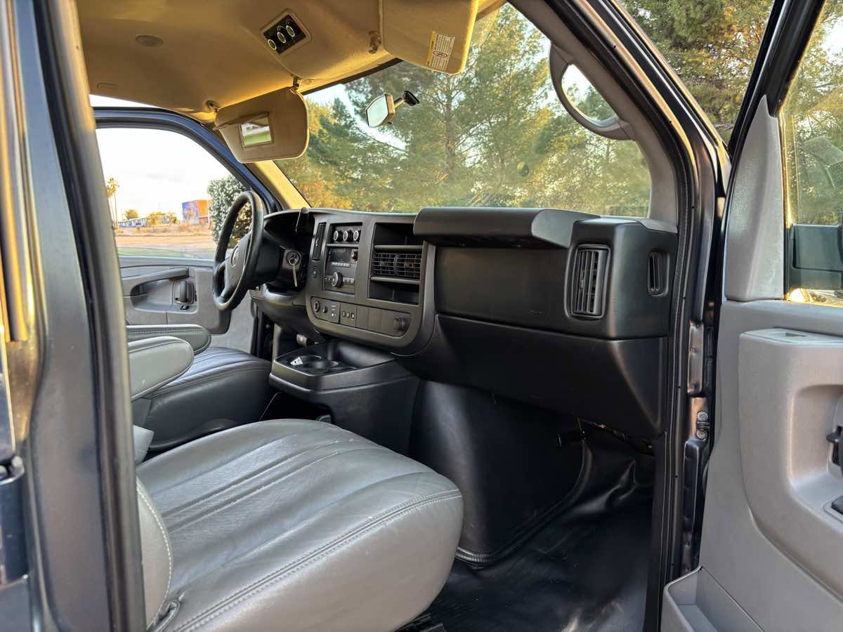 Used 2013 GMC Savana 3500 LS w/ Power Package RWD image 20