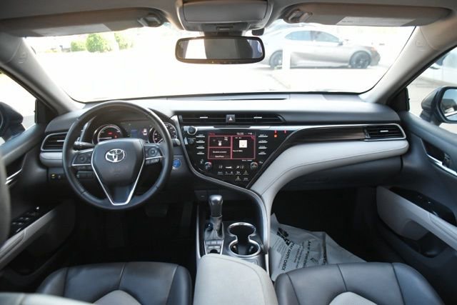 Certified 2020 Toyota Camry XLE FWD image 10