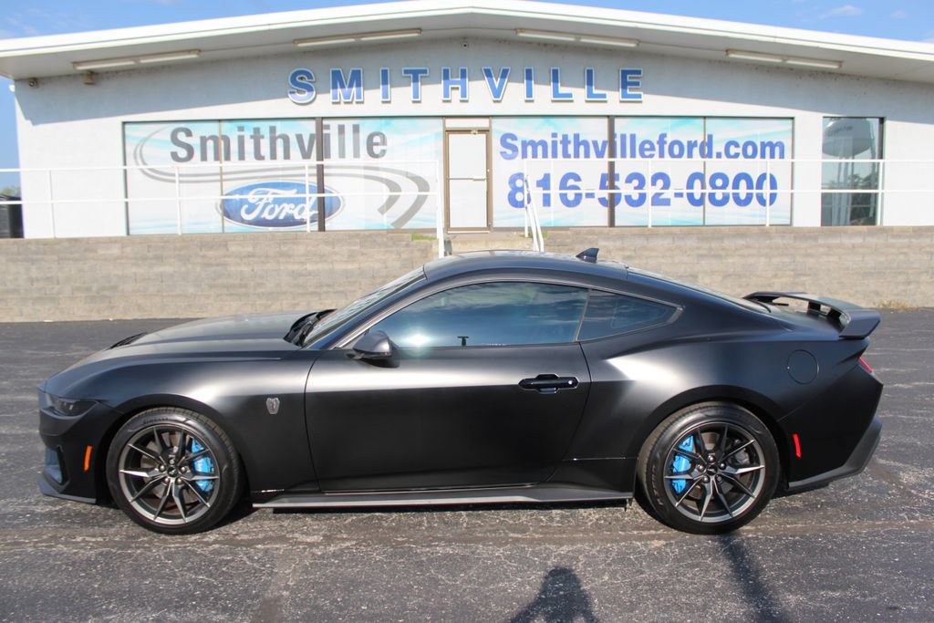 Used 2024 Ford Mustang Dark Horse RWD image 2