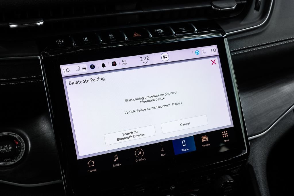 Used 2022 Jeep Grand Cherokee L Limited RWD image 40