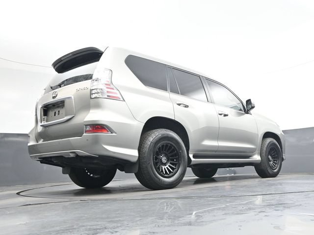 Used 2023 Lexus GX 460 Premium AWD/4WD image 33