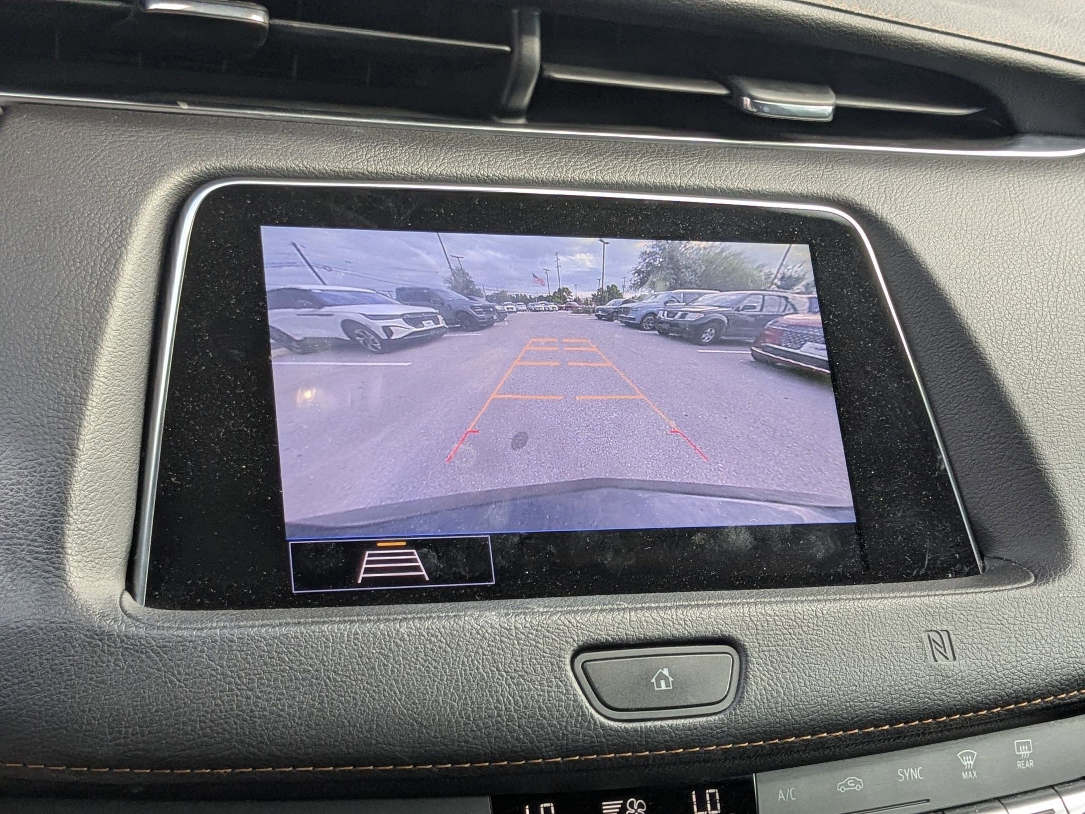 Used 2020 Cadillac XT4 Sport FWD image 16