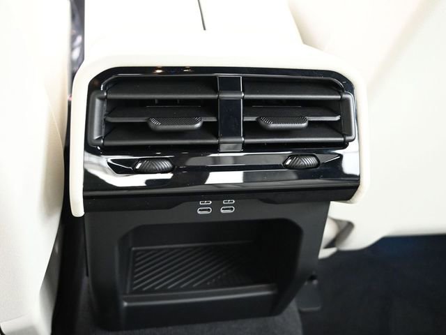 New 2025 BMW i5 M60 w/ Premium Package image 16