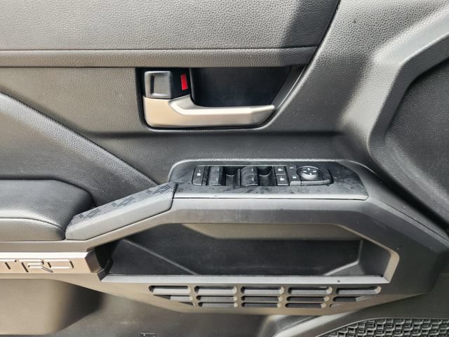 Used 2025 Toyota Tacoma TRD Sport AWD/4WD image 21