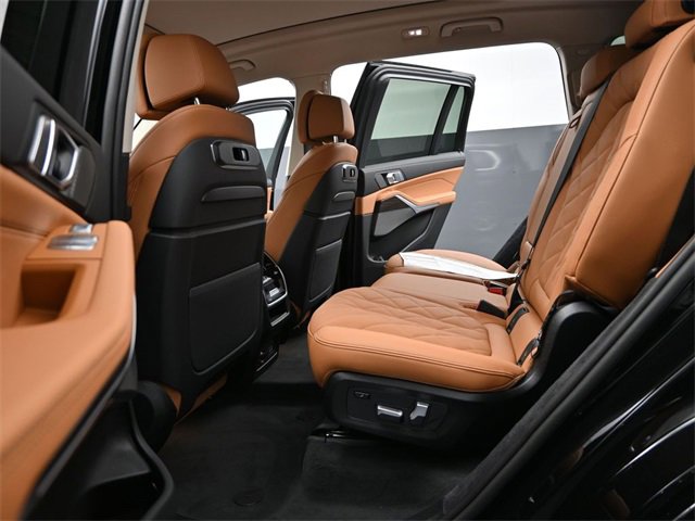 New 2026 BMW X7 xDrive40i image 11