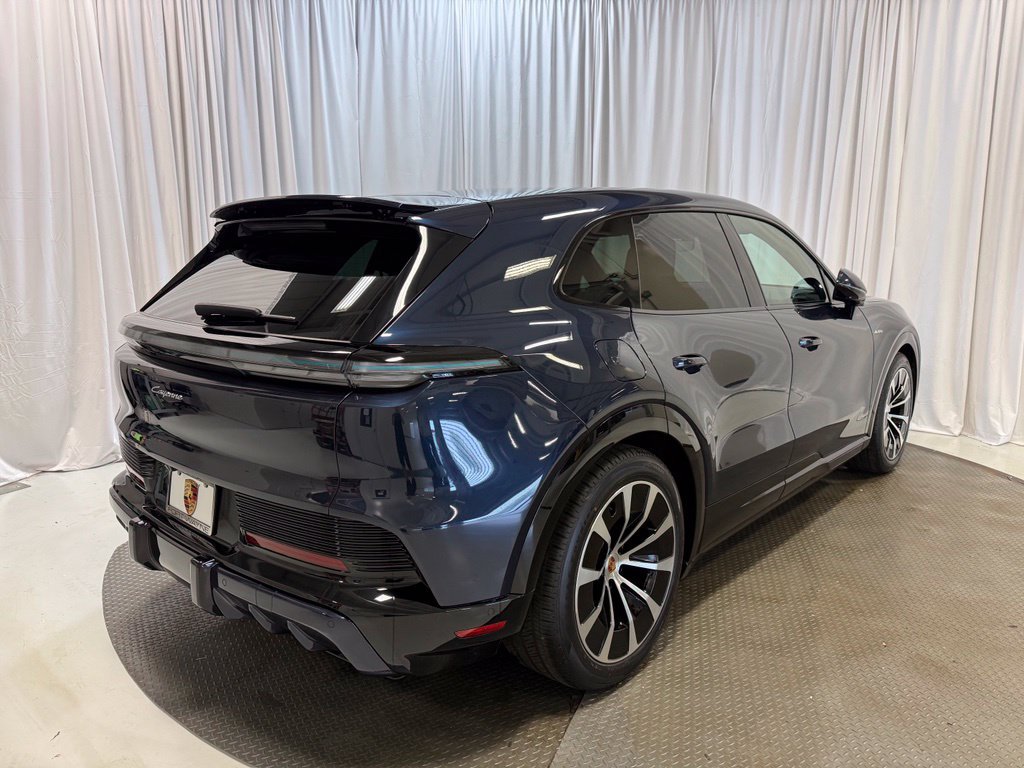 New 2026 Porsche Cayenne Electric AWD/4WD image 35