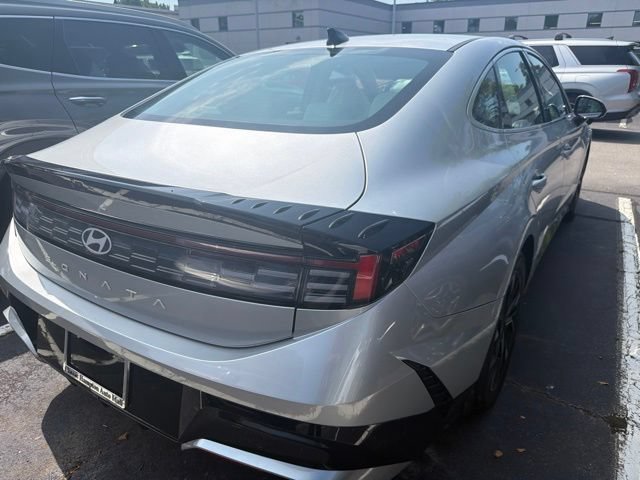 Used 2024 Hyundai Sonata SEL FWD image 9