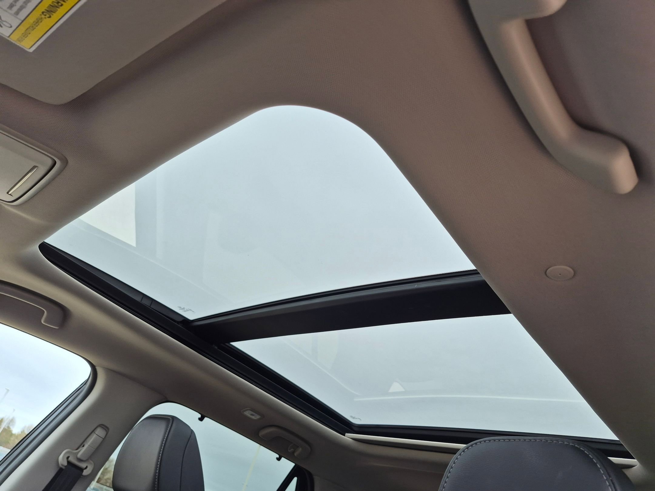 Certified 2023 Honda Pilot Touring image 12