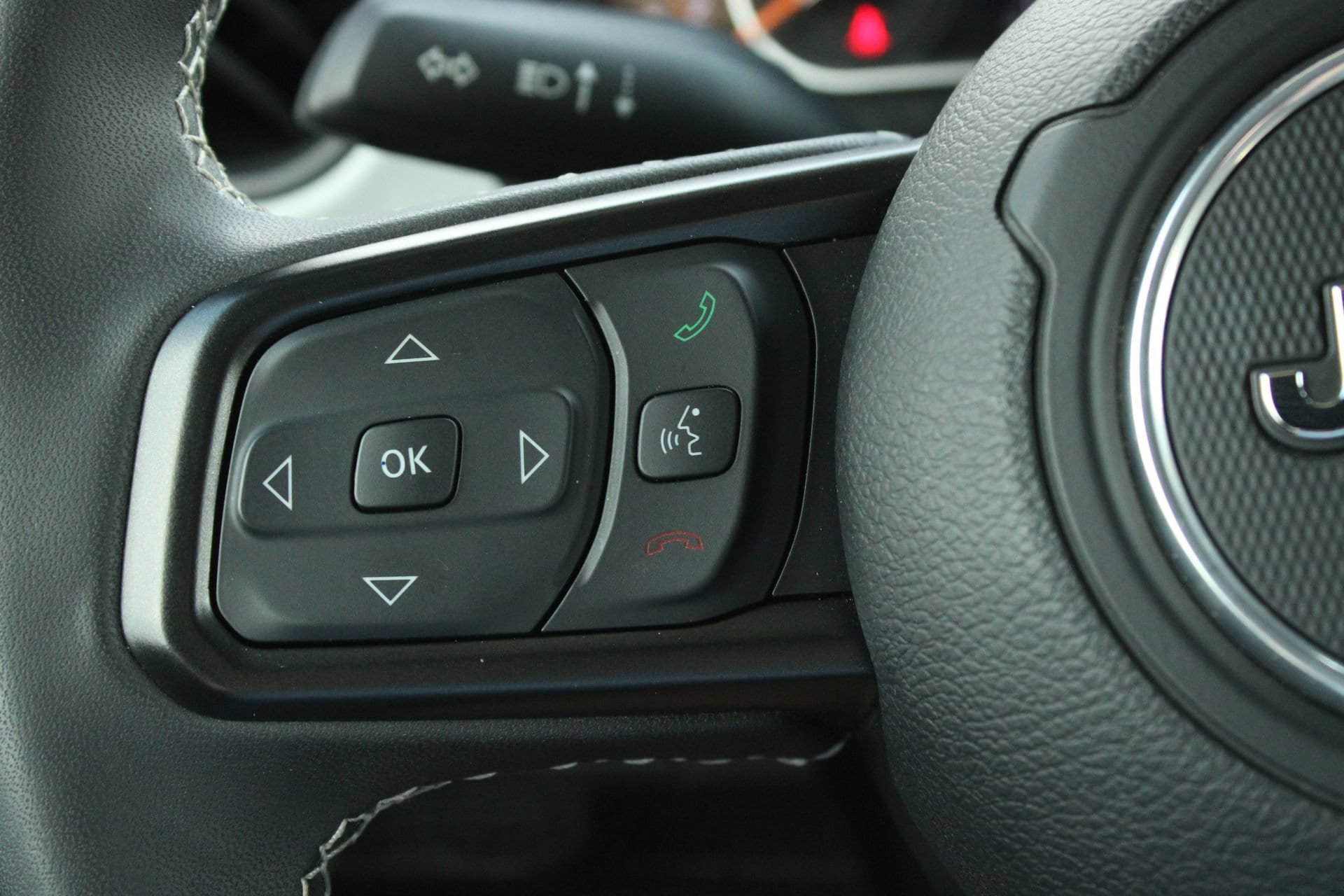 Used 2025 Jeep Wrangler Unlimited Sport AWD/4WD image 28