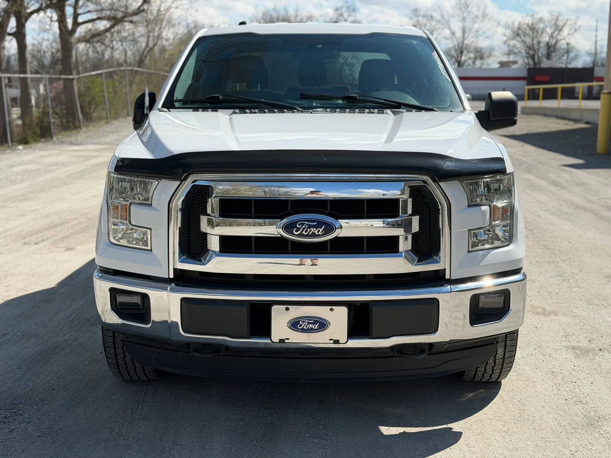 Used 2016 Ford F150 XLT image 2